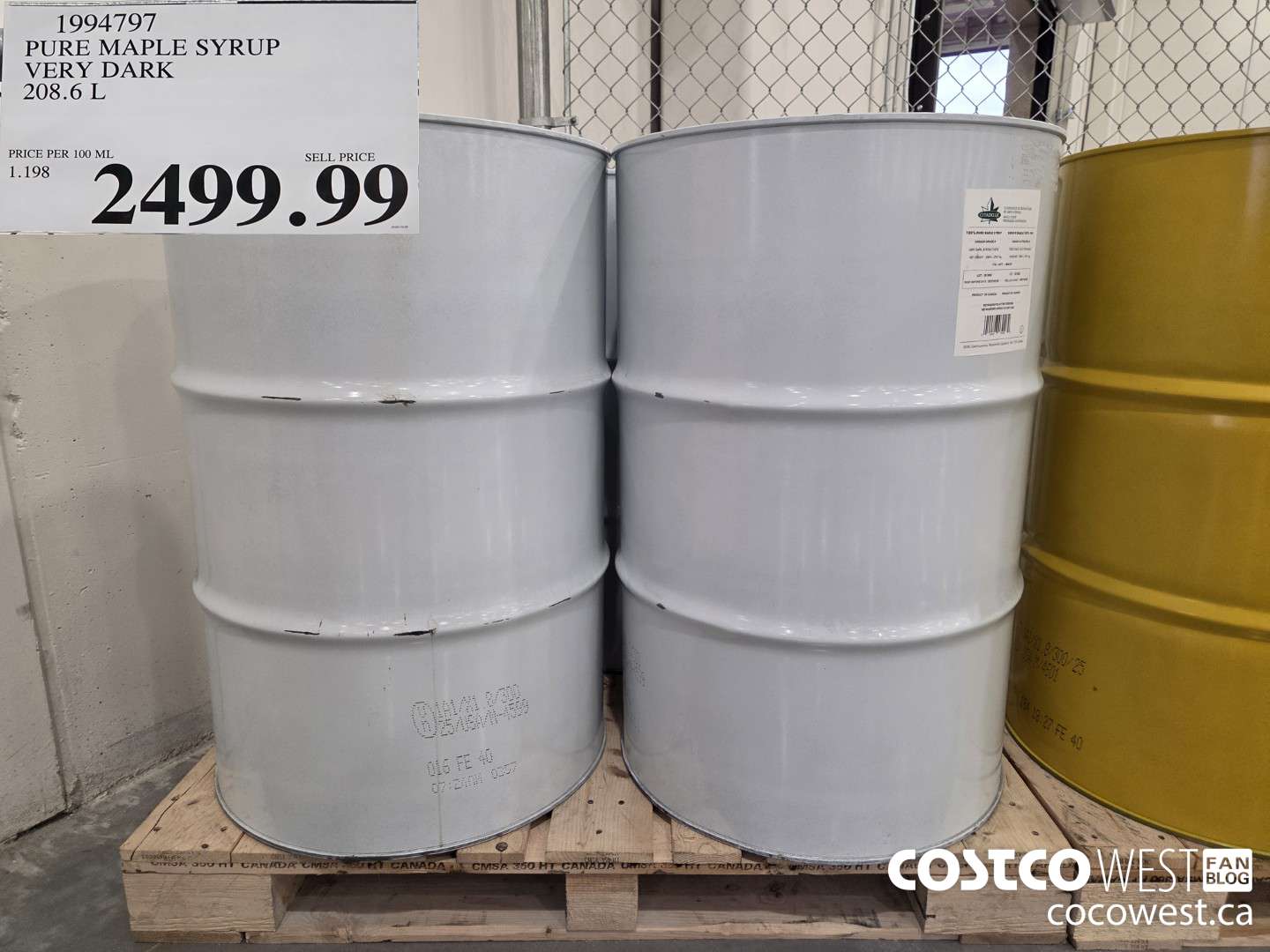 1994797 PURE MAPLE SYRUP VERY DARK 208.6 L $2499.99