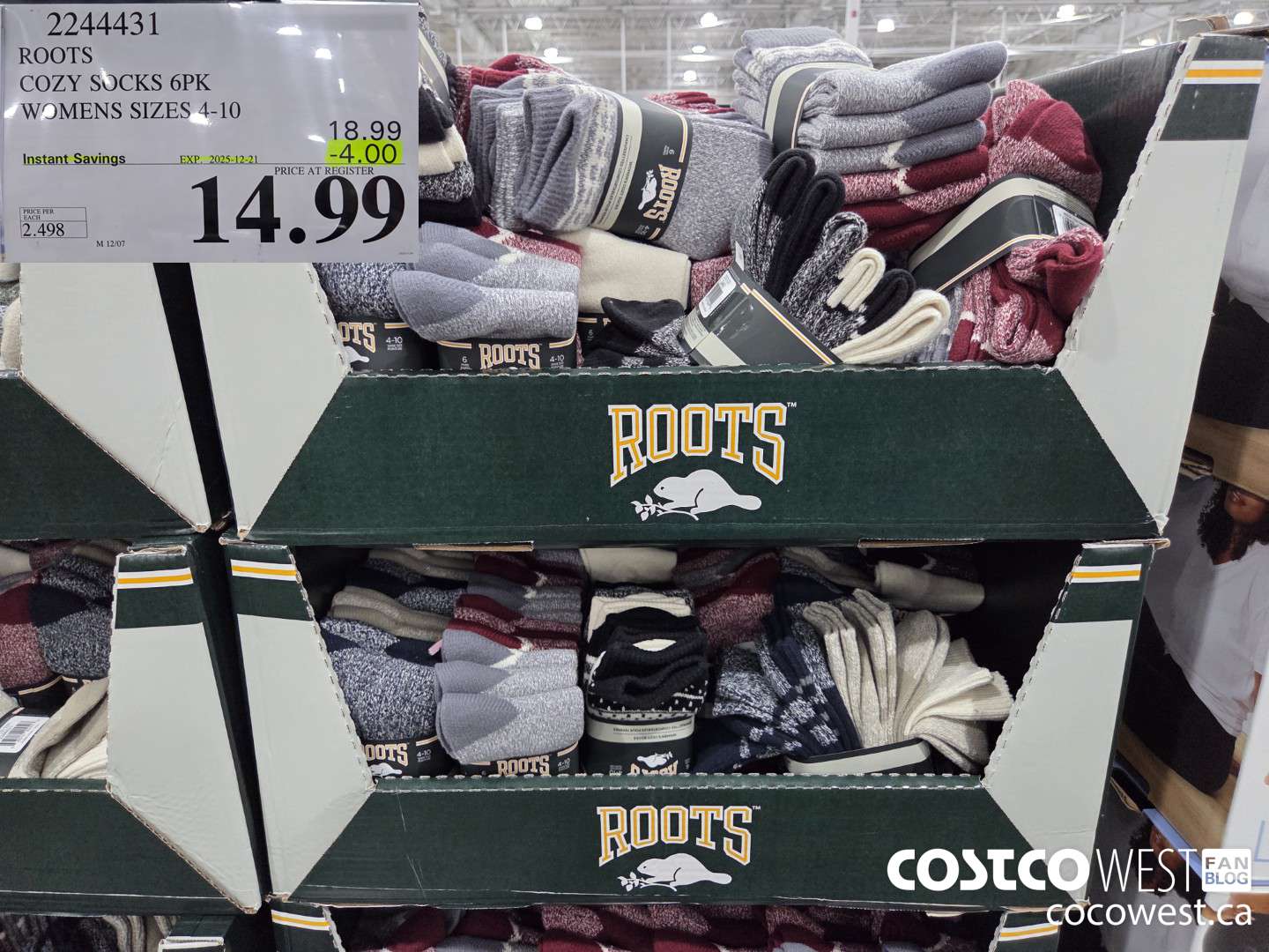 2244431 ROOTS COZY SOCKS 6PK WOMENS SIZES 4-10 ($4.00 INSTANT SAVINGS EXPIRES ON 2025-12-21) $14.99