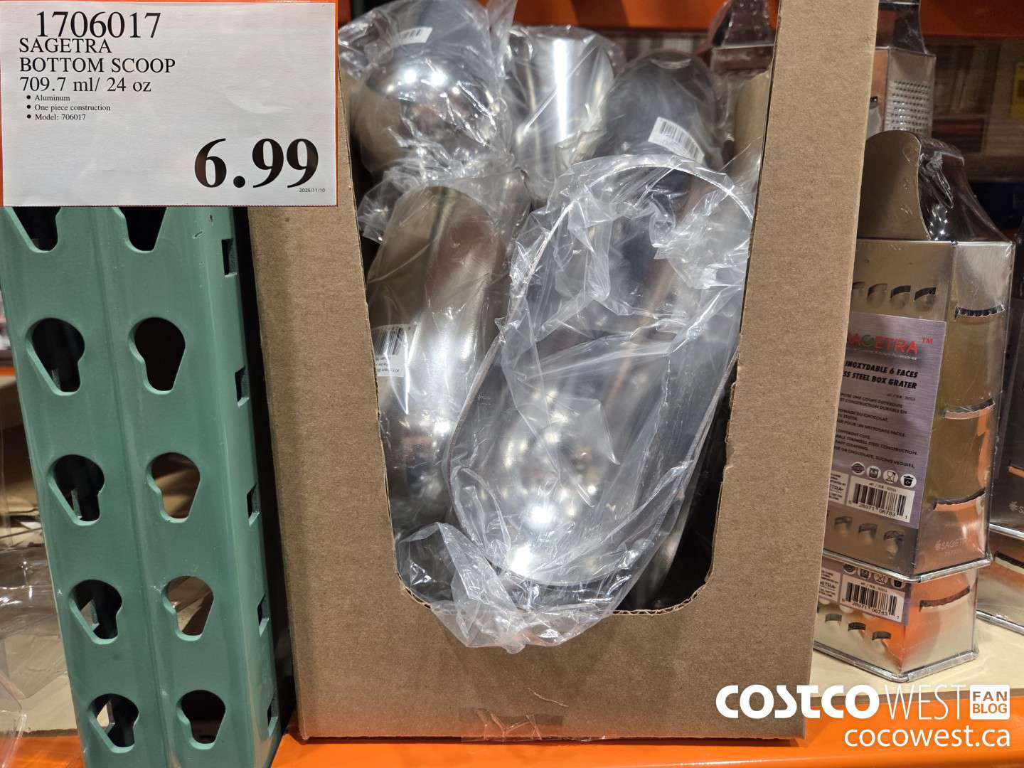 1706017 SAGETRA BOTTOM SCOOP 709.7ml / 24 oz $6.99