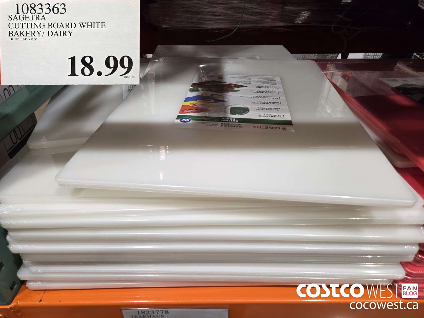 1083363 SAGETRA WHITE CUTTING BOARD 18