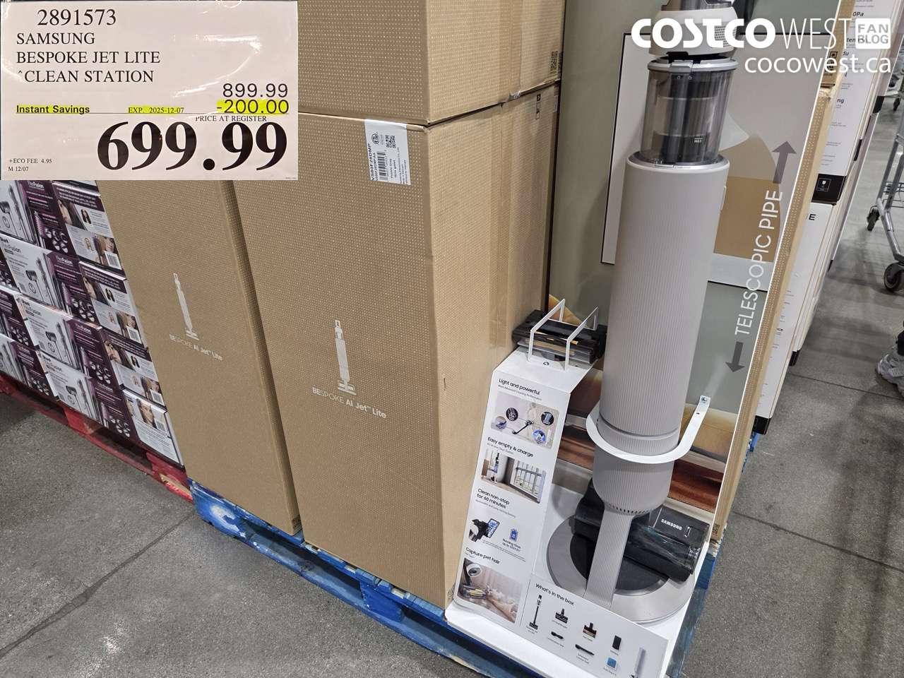 2891573 SAMSUNG BESPOKE JET LITE CLEAN STATION ($200.00 INSTANT SAVINGS EXPIRES ON 2025-12-07) $699.99