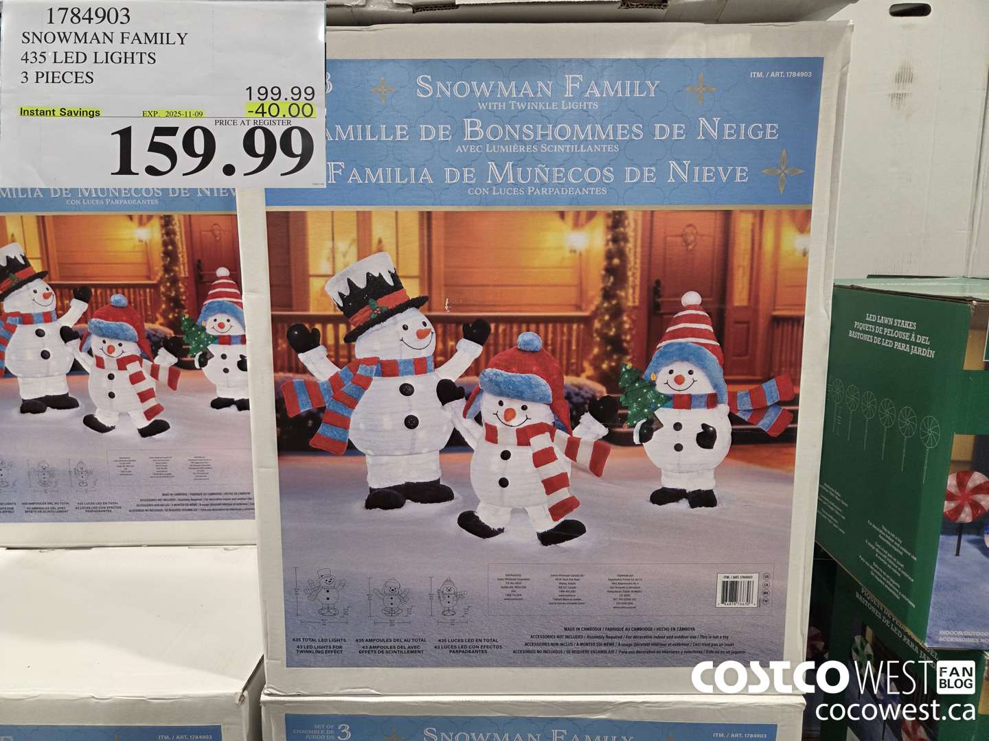 1784903 SNOWMAN FAMILY 430 LED LIGHTS 3 PIECES ($40.00 INSTANT SAVINGS EXPIRES ON 2025-11-09) $159.99