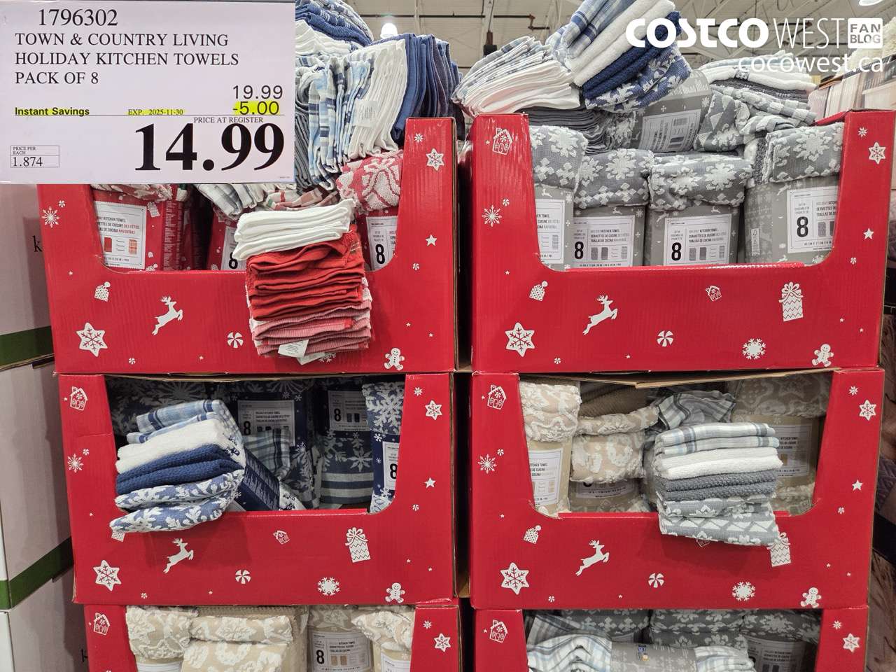 1796302 TOWN & COUNTRY LIVING HOLIDAY KITCHEN TOWELS PACK OF 8 ($5.00 INSTANT SAVINGS EXPIRES ON 2025-11-30) $14.99