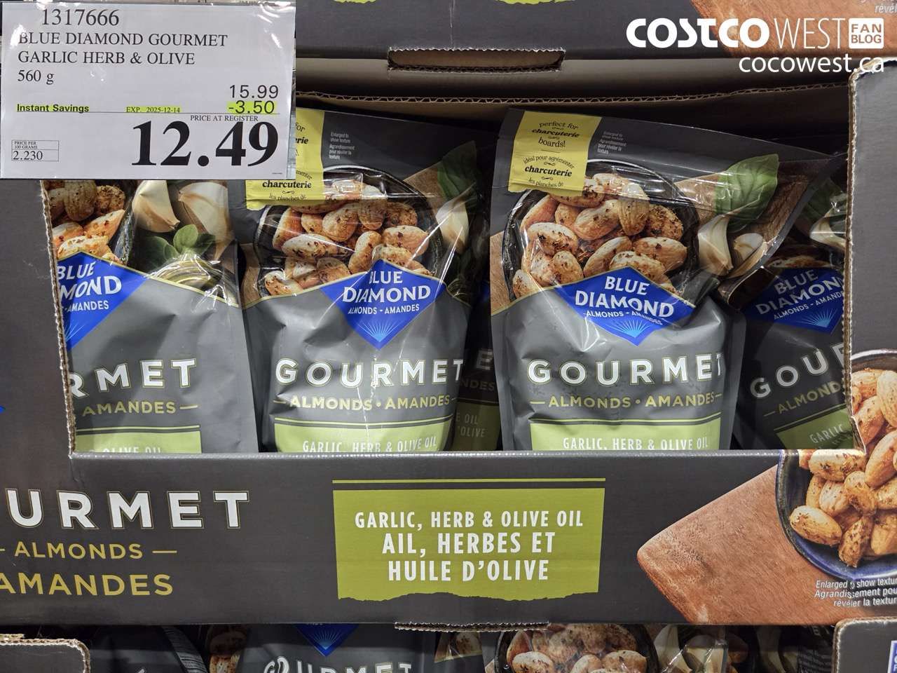 1317666 BLUE DIAMOND GOURMET GARLIC HERB & OLIVE 560G ($3.50 INSTANT SAVINGS EXPIRES ON 2025-12-14) $12.49