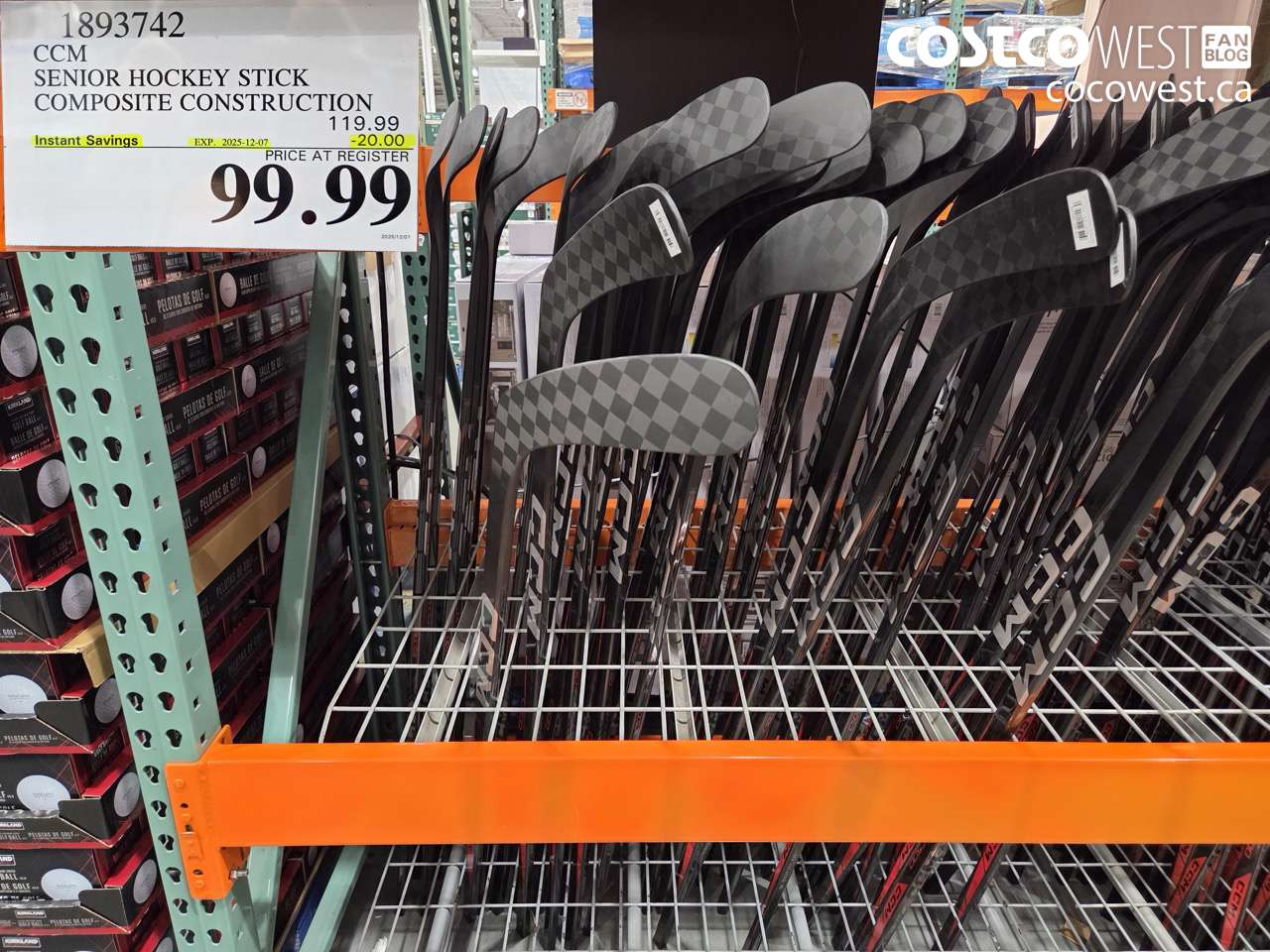 1893742 CCM SENIOR HOCKEY STICK COMPOSITE CONSTRUCTION ($20.00 INSTANT SAVINGS EXPIRES ON 2024-12-07) $99.99