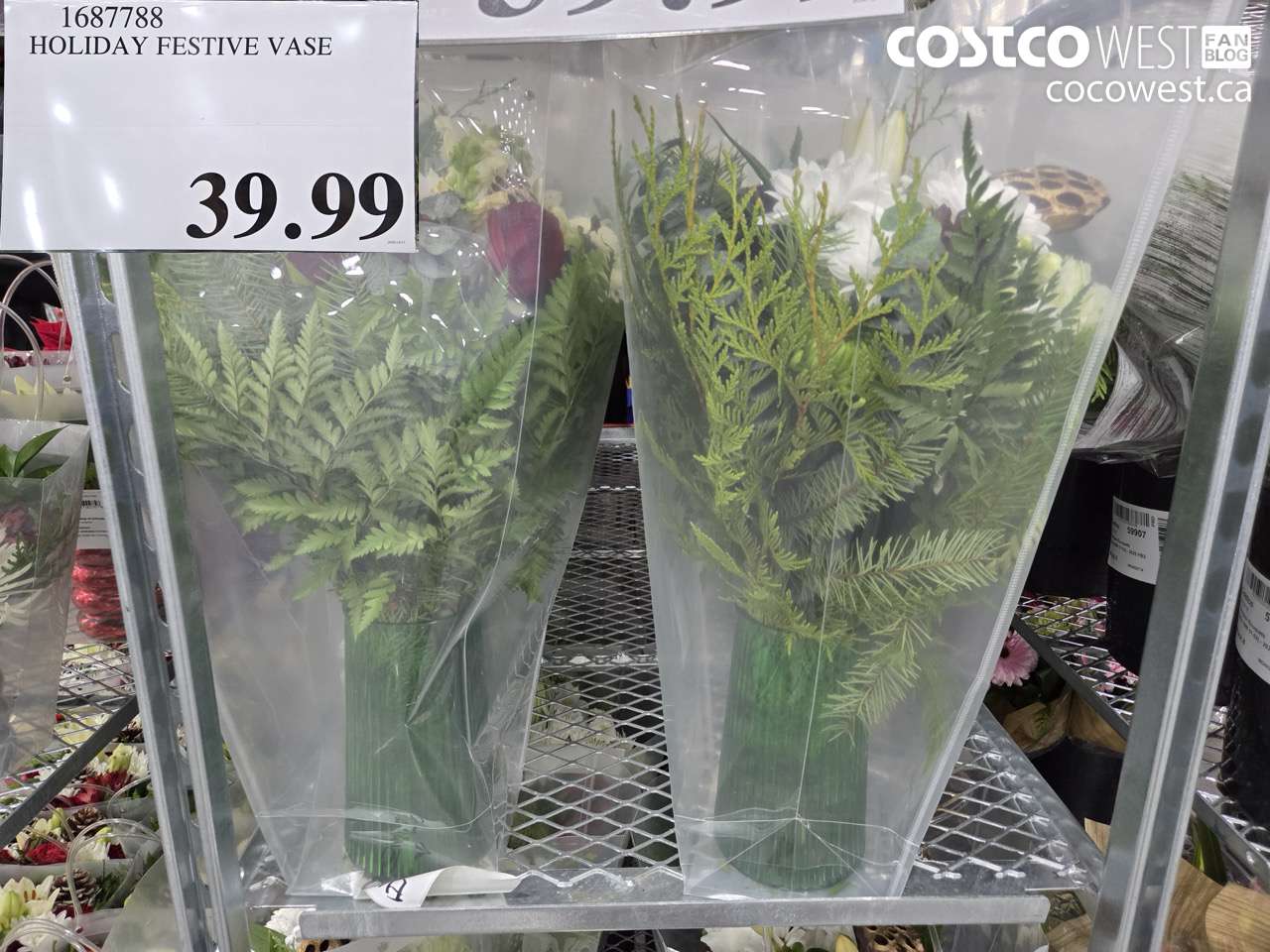 1687788 HOLIDAY FESTIVE VASE $39.99