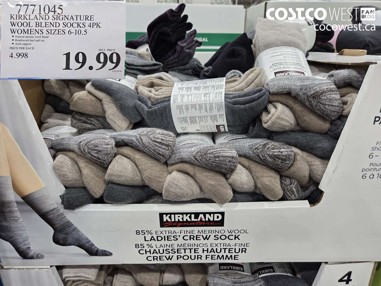 7771045 KIRKLAND SIGNATURE WOOL BLEND SOCKS 4PK WOMENS SIZES 6-10.5 $19.99