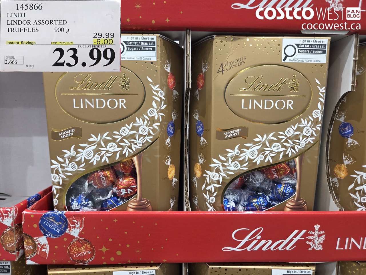 145866 LINDT LINDOR ASSORTED TRUFFLES 900 g ($6.00 INSTANT SAVINGS EXPIRES ON 2025-12-21) $23.99