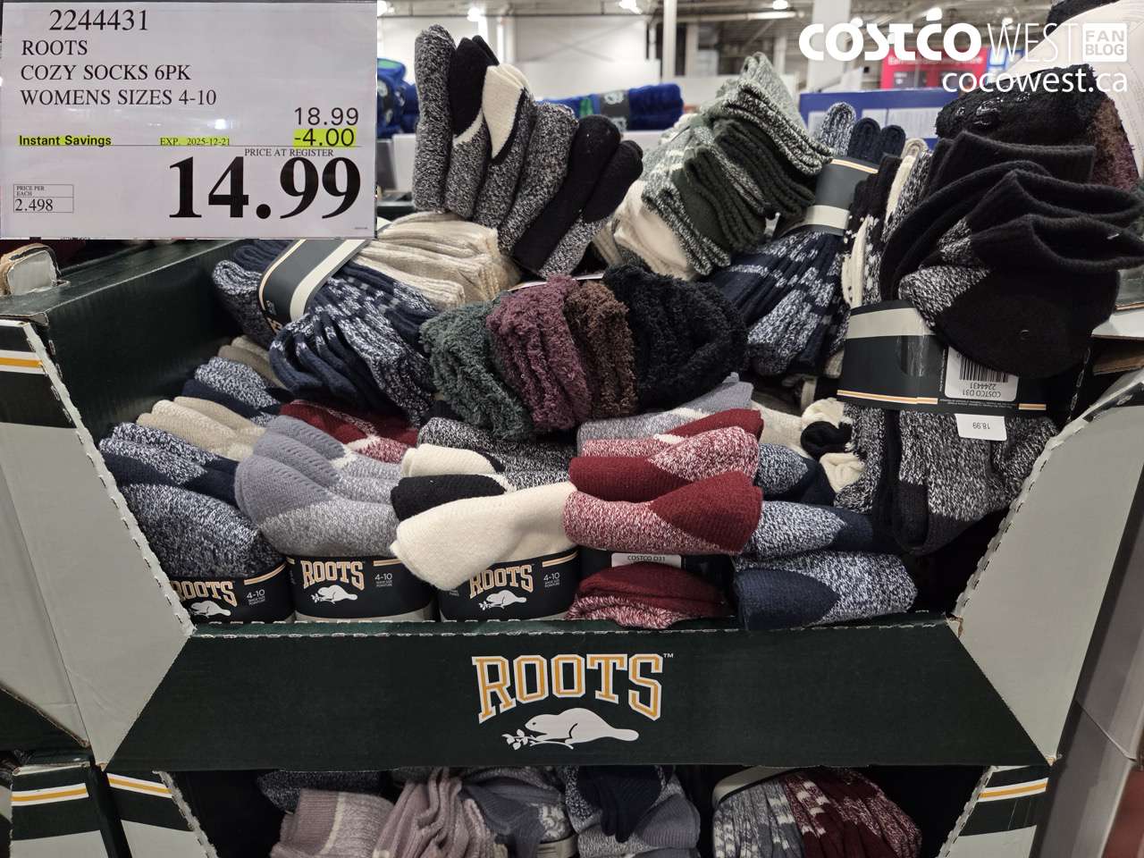 2244431 ROOTS COZY SOCKS 6PK WOMENS SIZES 4-10 ($4.00 INSTANT SAVINGS EXPIRES ON 2025-12-21) $14.99