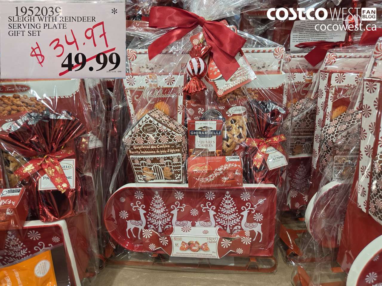 1952039 SLEIGH WITH REINDEER SERVING PLATE GIFT SET $34.97