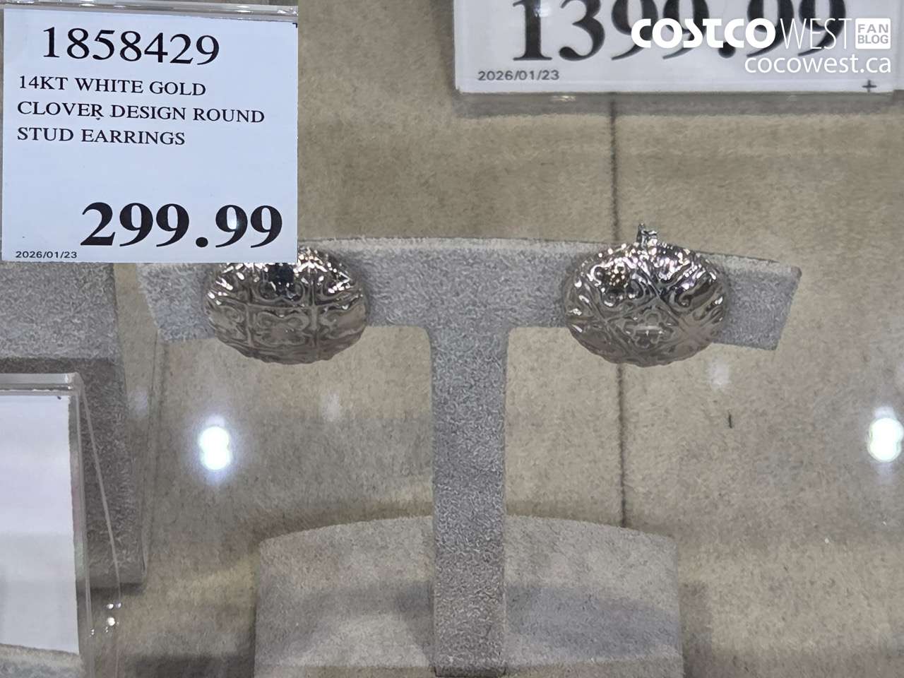 1858429 14KT WHITE GOLD CLOVER DESIGN ROUND STUD EARRINGS $299.99