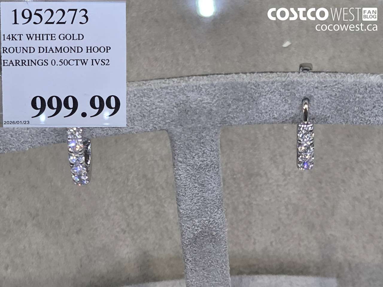 1952273 14KT WHITE GOLD ROUND DIAMOND HOOP EARRINGS 0.50CTW IVS2 $999.99