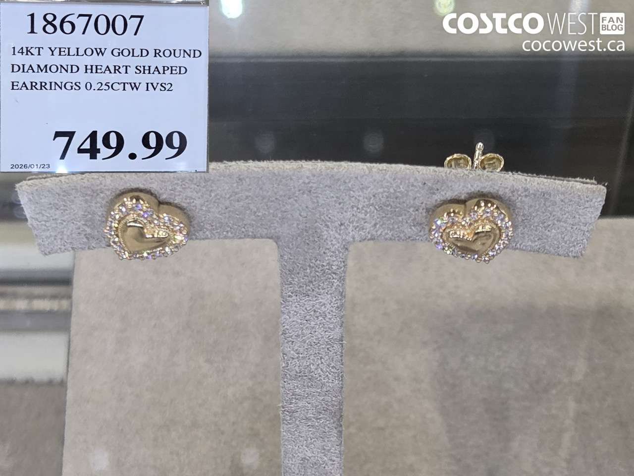1867007 14KT YELLOW GOLD ROUND DIAMOND HEART SHAPED EARRINGS 0.25CTW IVS2 $749.99