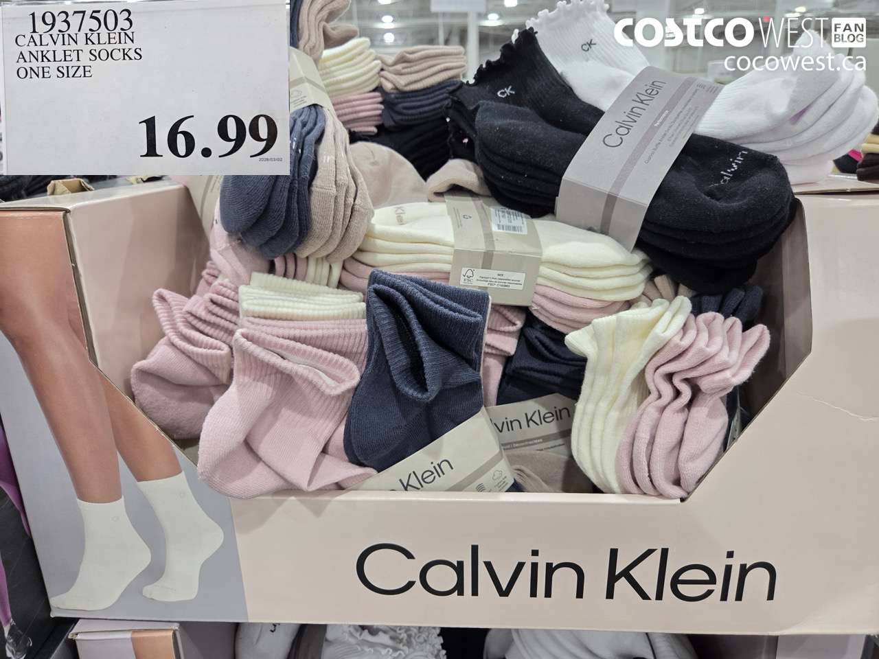 1937503 CALVIN KLEIN ANKLET SOCKS ONE SIZE $16.99