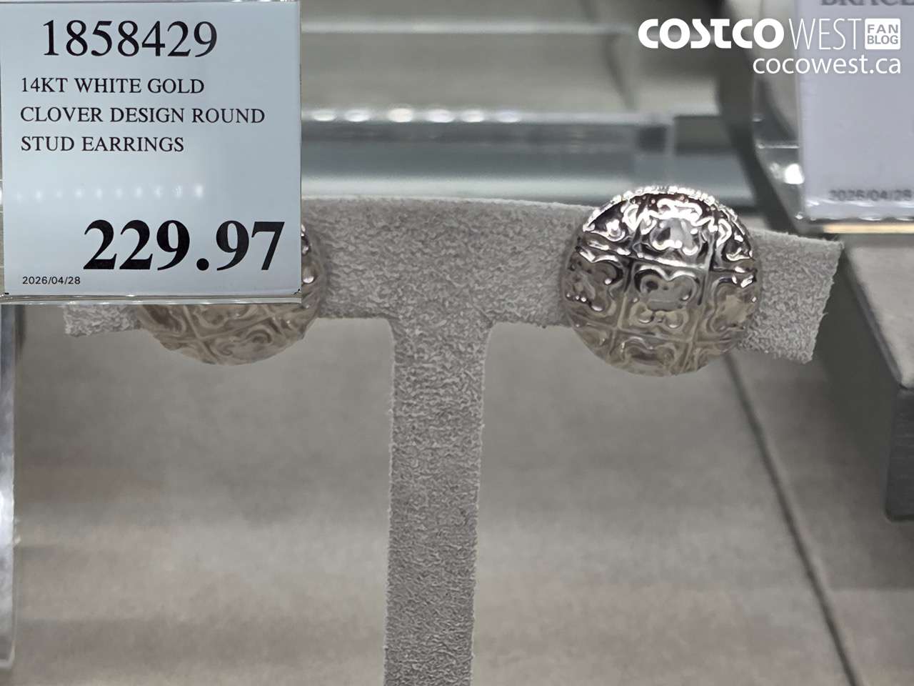 1858429 14KT WHITE GOLD CLOVER DESIGN ROUND STUD EARRINGS $229.97