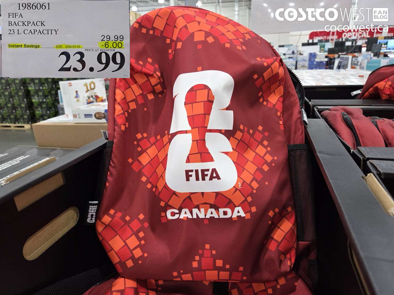 1986061 FIFA BACKPACK 23 L CAPACITY ($6.00 INSTANT SAVINGS EXPIRES ON 2026-05-24) $23.99