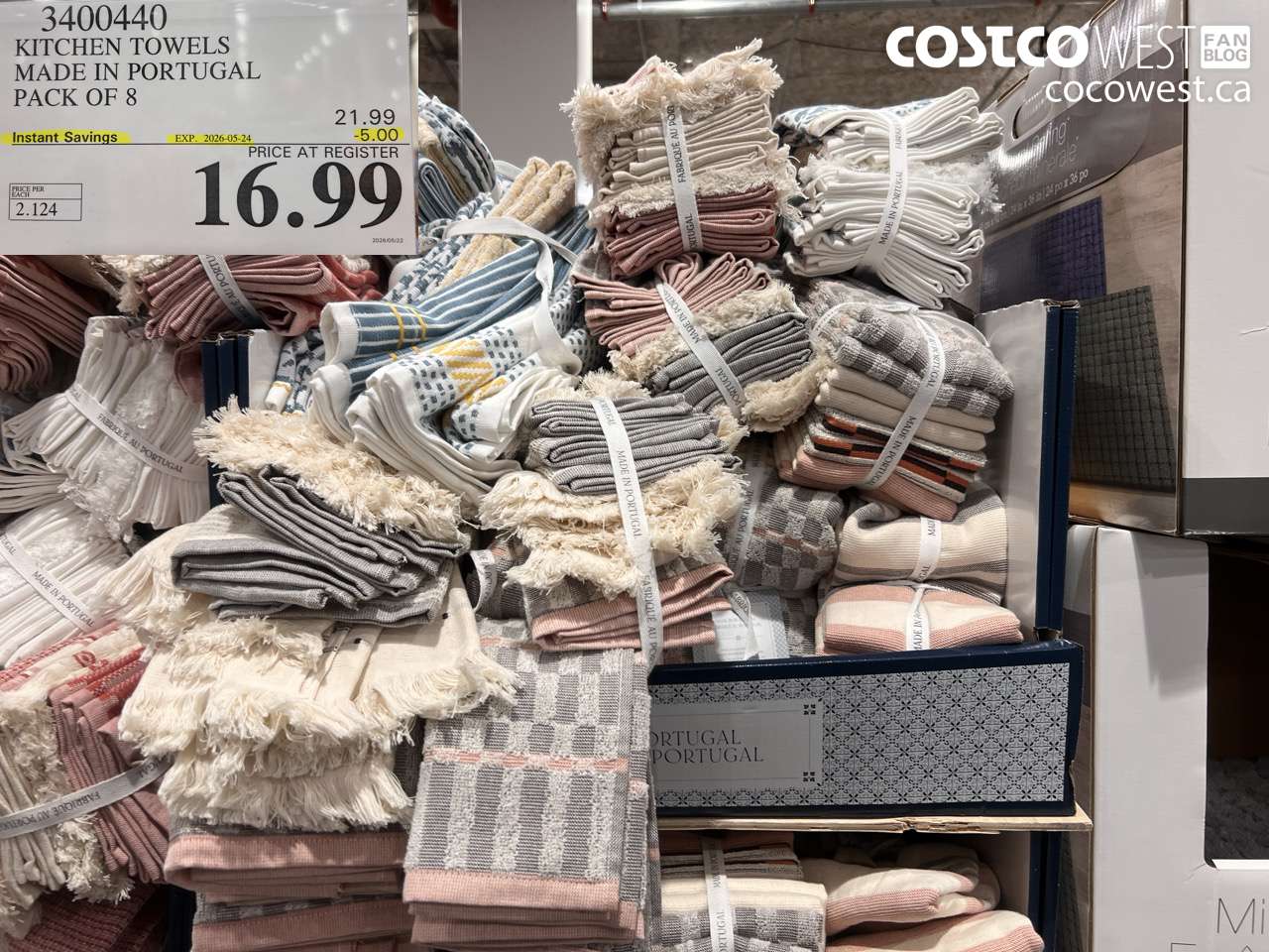 3400440 KITCHEN TOWELS MADE IN PORTUGAL PACK OF 8 ($5.00 INSTANT SAVINGS EXPIRES ON 2026-05-24) $16.99