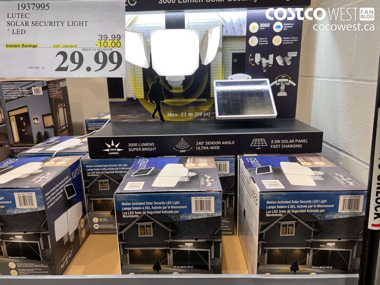 1937995 LUTEC SOLAR SECURITY LIGHT LED ($10.00 INSTANT SAVINGS EXPIRES ON 2026-06-07) $29.99