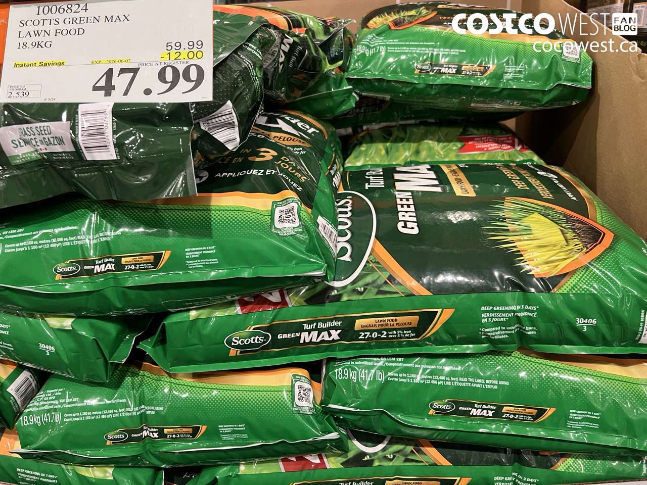 1006824 SCOTTS GREEN MAX LAWN FOOD 18.9KG ($12.00 INSTANT SAVINGS EXPIRES ON 2026-06-07) $47.99