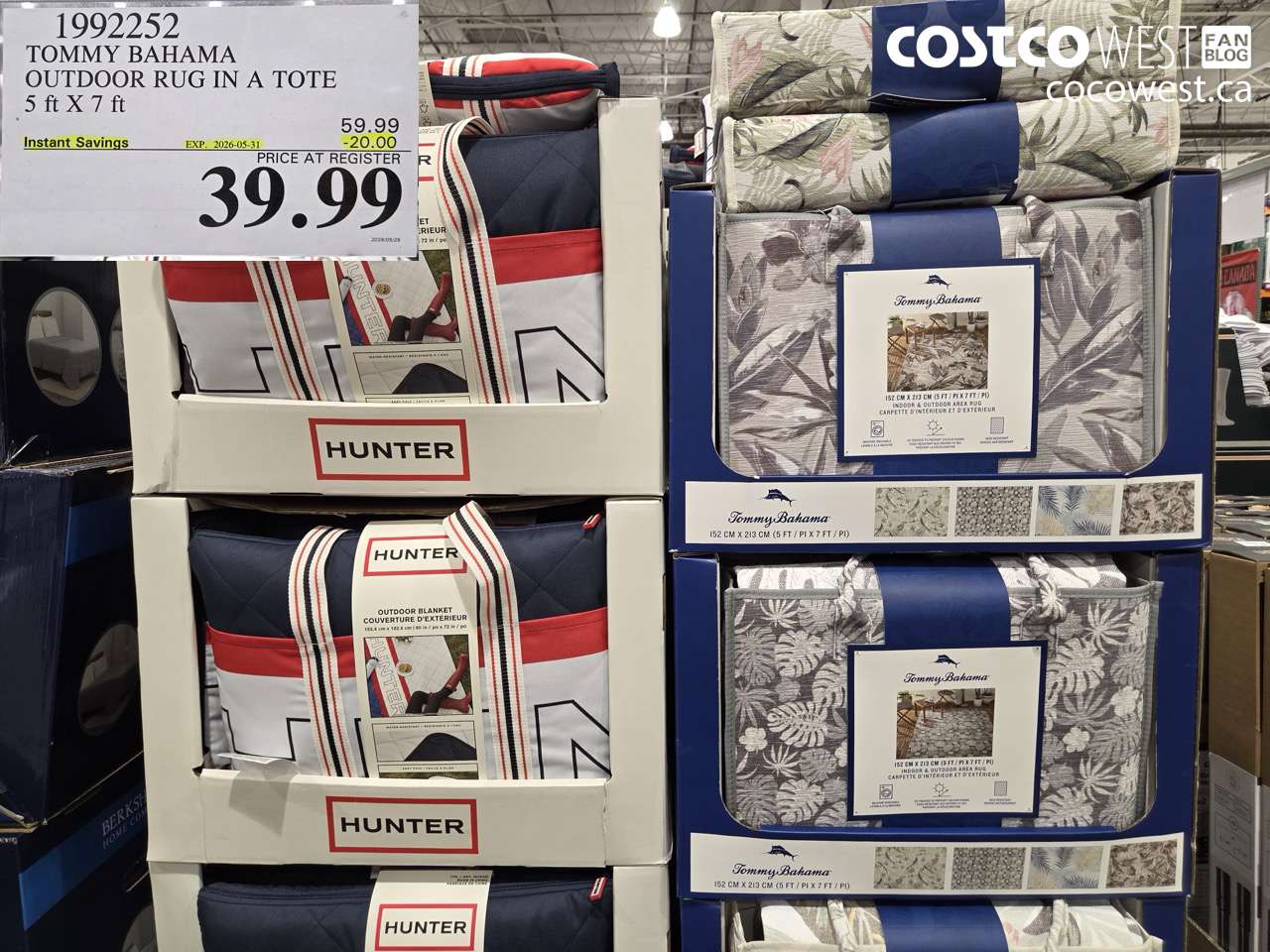 1992252 TOMMY BAHAMA OUTDOOR RUG IN A TOTE 5 FT X 7 FT ($20.00 INSTANT SAVINGS EXPIRES ON 2026-05-31) $39.99