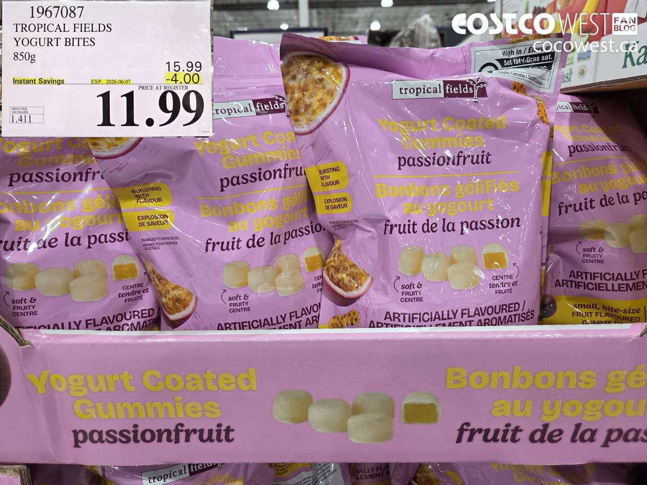1967087 TROPICAL FIELDS YOGURT BITES 850G ($4.00 INSTANT SAVINGS EXPIRES ON 2026-06-07) $11.99