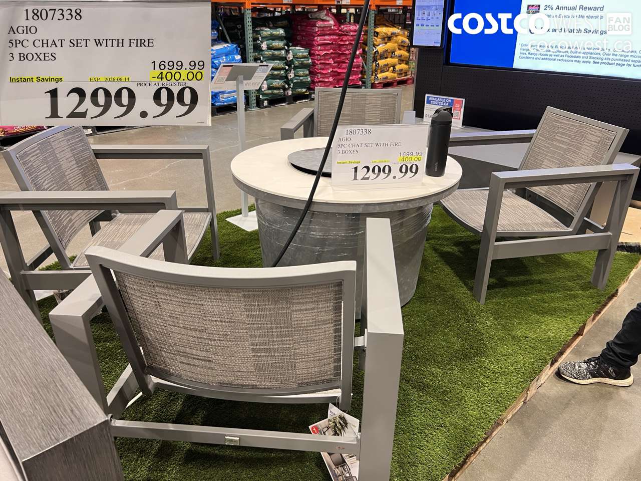 1807338 AGIO 5PC CHAT SET WITH FIRE 3 BOXES ($400.00 INSTANT SAVINGS EXPIRES ON 2026-06-14) $1299.99