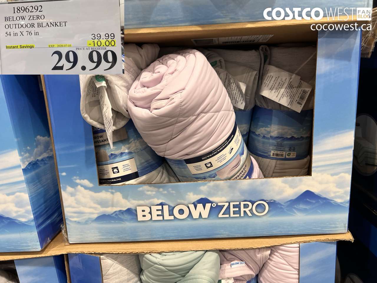 1896292 BELOW ZERO OUTDOOR BLANKET 54 IN X 76 IN ($10.00 INSTANT SAVINGS EXPIRES ON 2026-07-05) $29.99