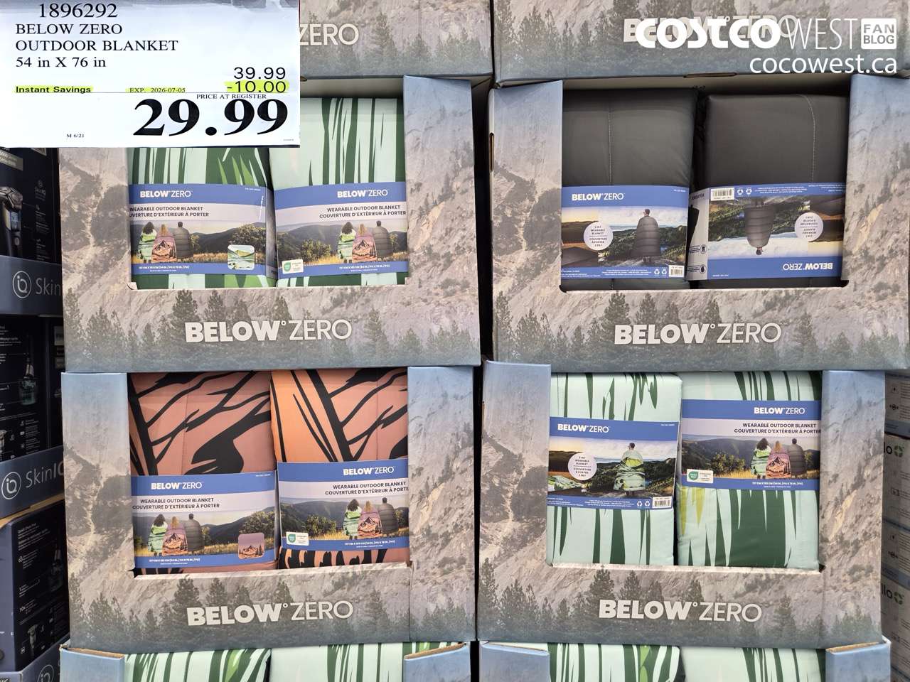 1896292 BELOW ZERO OUTDOOR BLANKET 54 IN X 76 IN ($10.00 INSTANT SAVINGS EXPIRES ON 2026-07-05) $29.99