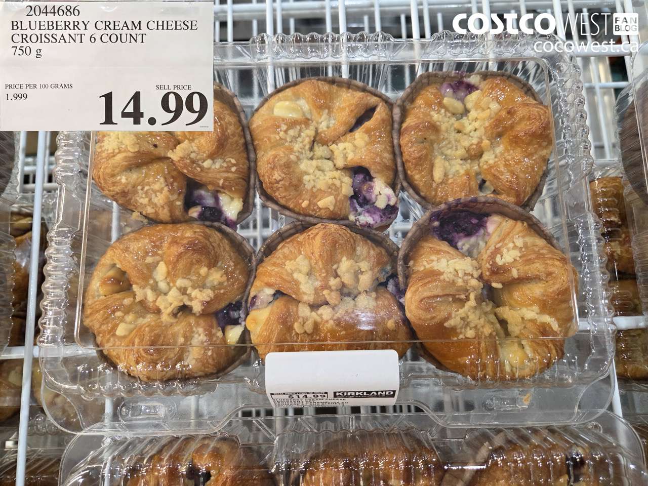 2044686 BLUEBERRY CREAM CHEESE CROISSANT 6 COUNT 750 G $14.99