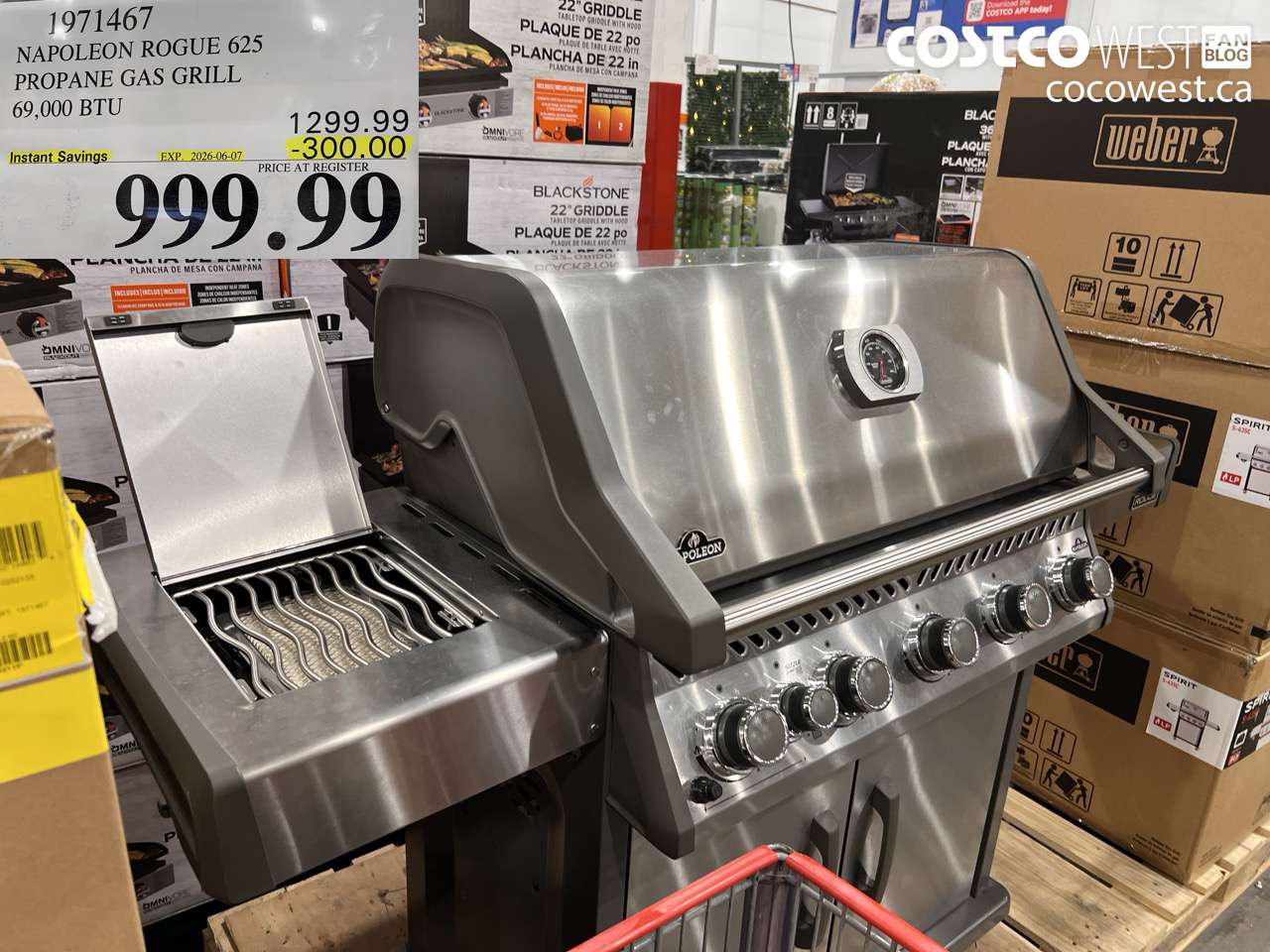 1971467 NAPOLEON ROGUE 625 PROPANE GAS GRILL 69,000 BTU ($300.00 INSTANT SAVINGS EXPIRES ON 2026-06-07) $999.99