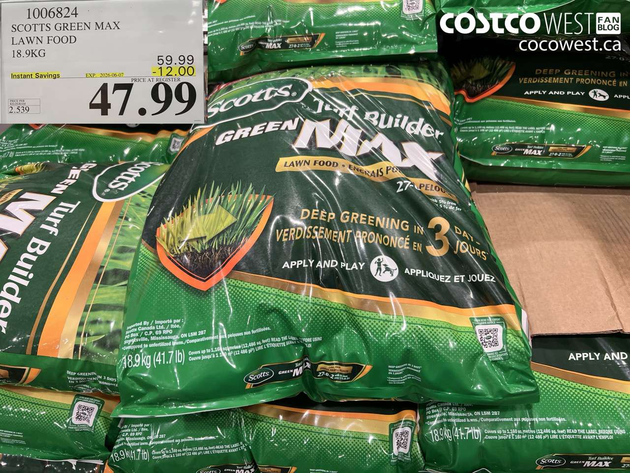 1006824 SCOTTS GREEN MAX LAWN FOOD 18.9KG ($12.00 INSTANT SAVINGS EXPIRES ON 2026-06-07) $47.99