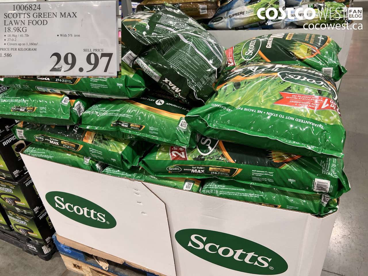 1006824 SCOTTS GREEN MAX LAWN FOOD 18.9KG $29.97