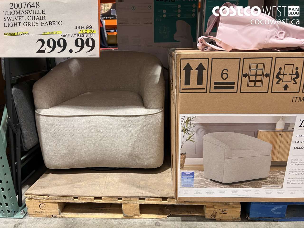 2007648 THOMASVILLE SWIVEL CHAIR LIGHT GREY FABRIC ($150.00 INSTANT SAVINGS EXPIRES ON 2026-06-07) $299.99