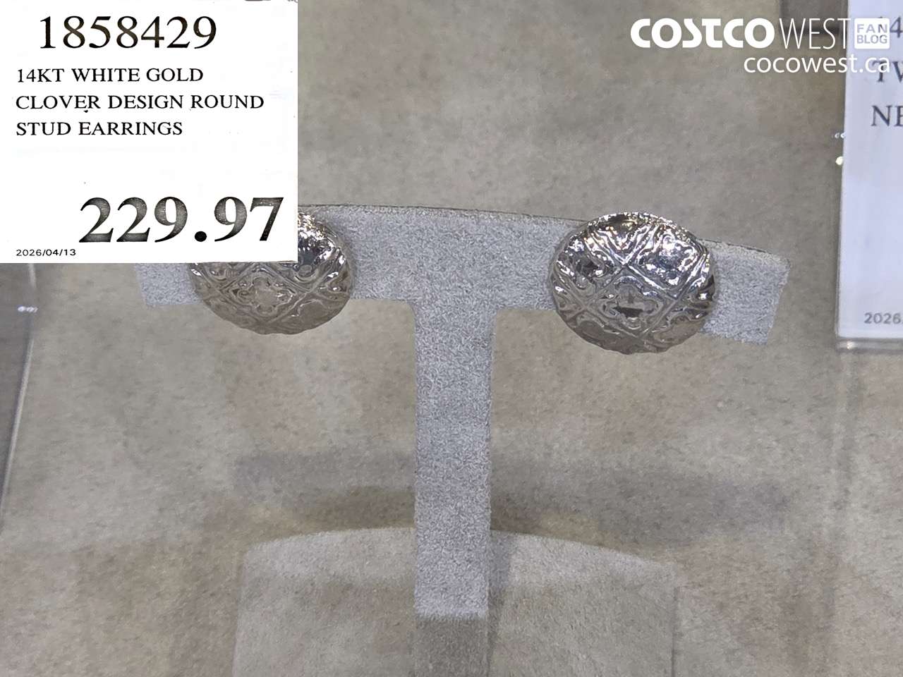 1858429 14KT WHITE GOLD CLOVER DESIGN ROUND STUD EARRINGS $229.97