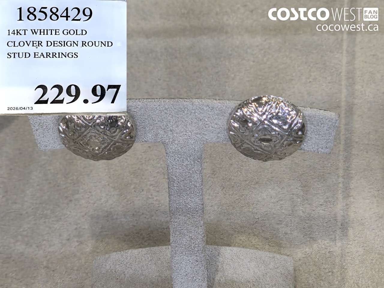 1858429 14KT WHITE GOLD CLOVER DESIGN ROUND STUD EARRINGS $229.97