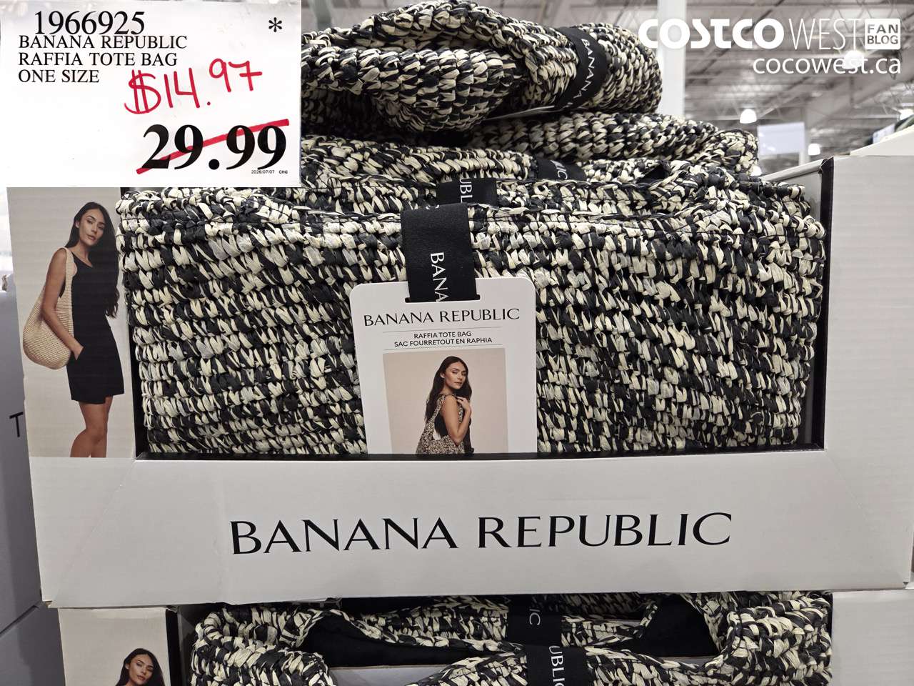 1966925 BANANA REPUBLIC RAFFIA TOTE BAG ONE SIZE $14.97