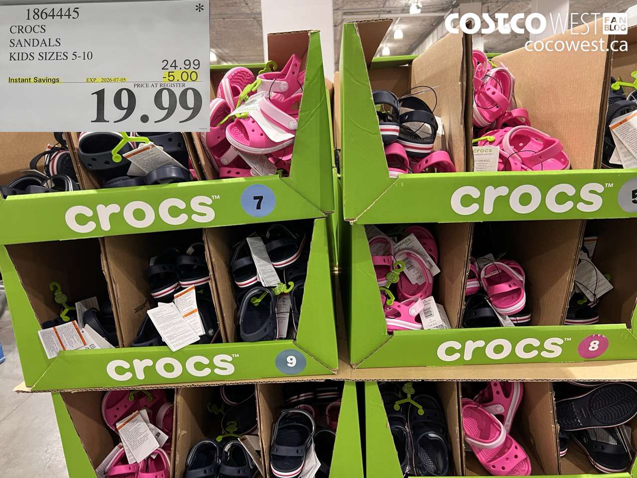 1864445 CROCS SANDALS KIDS SIZES 5-10 ($5.00 INSTANT SAVINGS EXPIRES ON 2026-07-05) $19.99