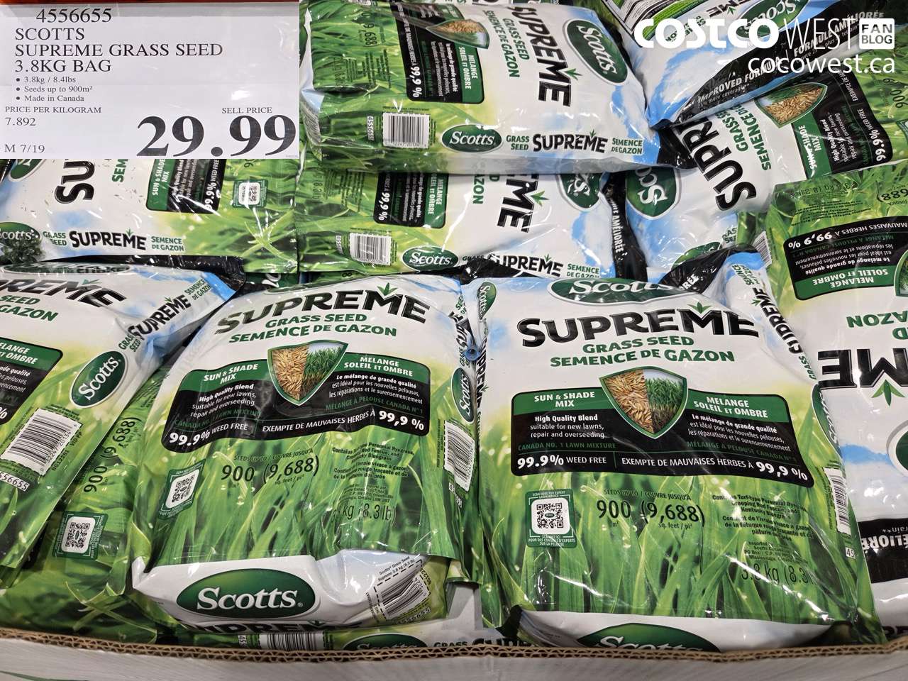 4556655 SCOTTS SUPREME GRASS SEED 3.8KG BAG $29.99