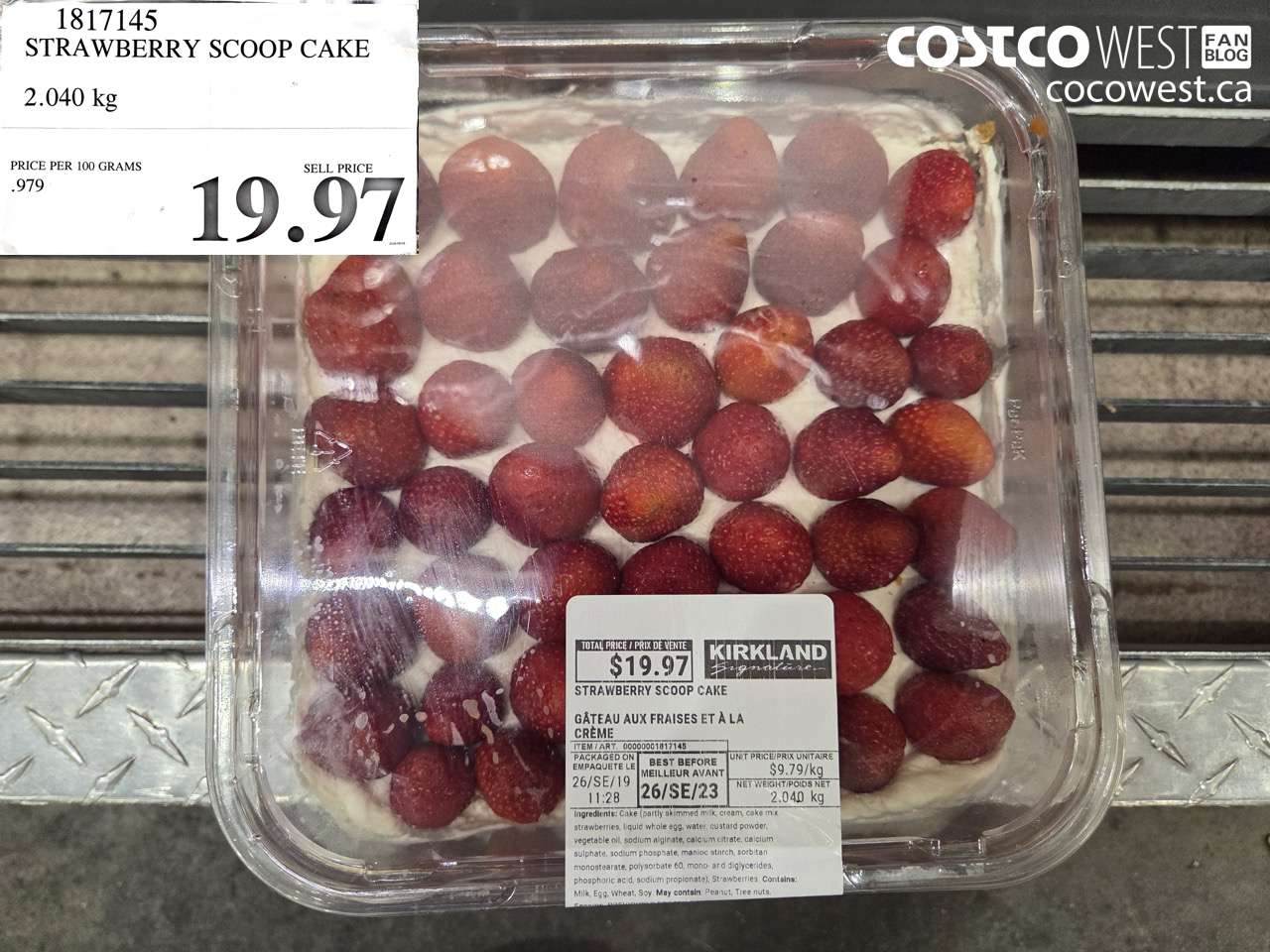 1817145 STRAWBERRY SCOOP CAKE 2.040 KG $19.97