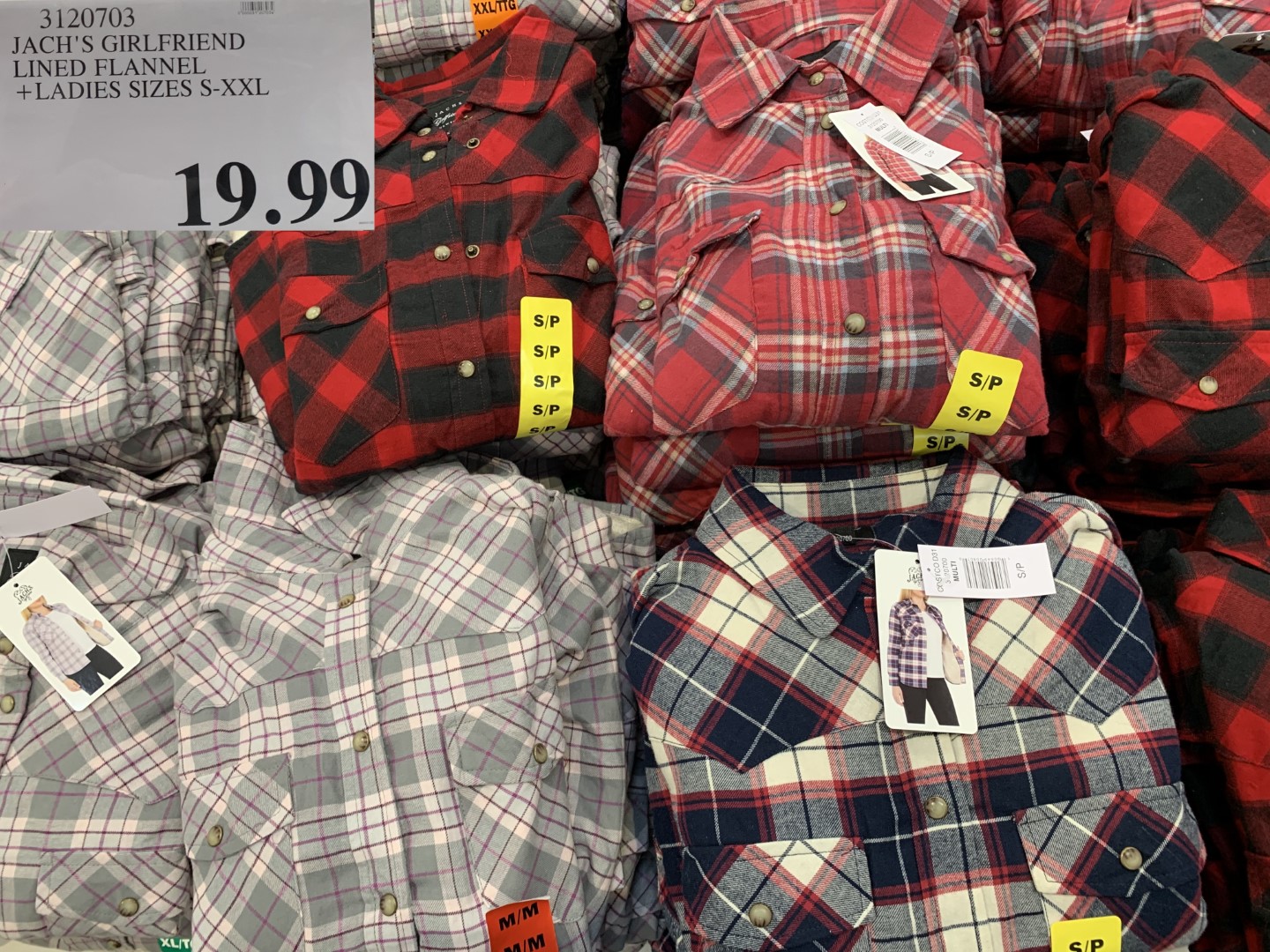 Costco Winter Aisle 2020 Superpost 
