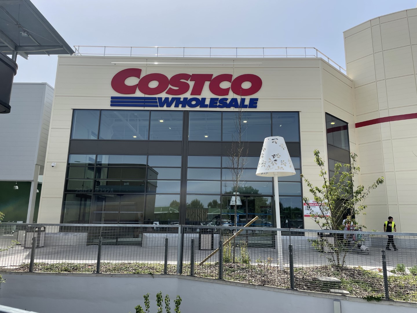 The Ultimate Paris Costco Tour Photos Prices Costco West Fan